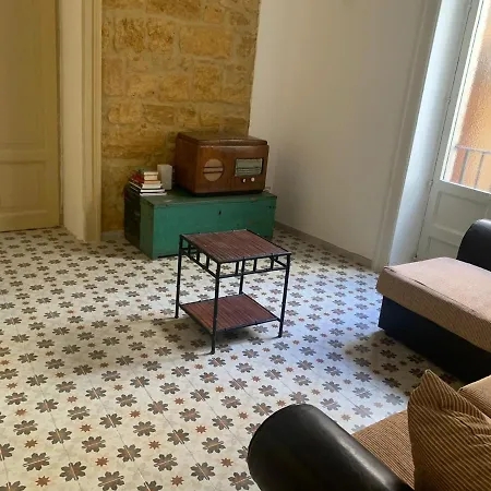 Charme In Centro - Tourist