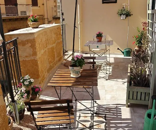 Charme In Centro - Tourist 3* Agrigento