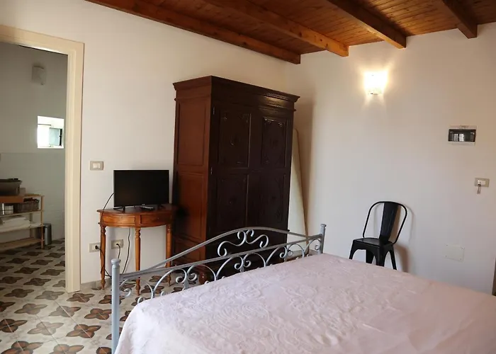 Charme In Centro - Tourist 3*