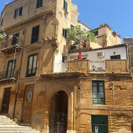 Charme In Centro - Tourist אגריג'נטו