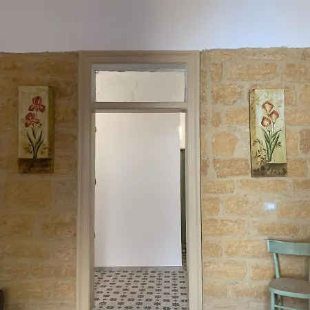 Guest house Charme In Centro - Tourist