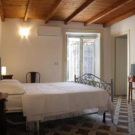 Charme In Centro - Tourist Guest house