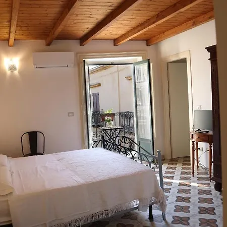 Charme In Centro - Tourist Guest house 3*