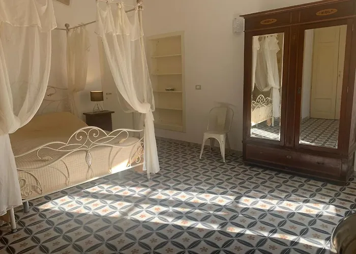 Charme In Centro - Tourist Guest house Agrigento